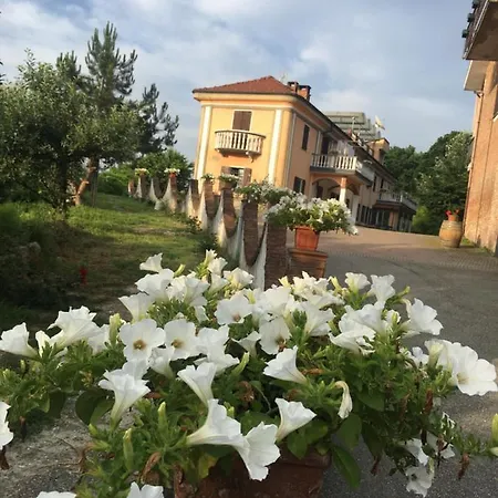 La Villarella Dei Tulipani Asti