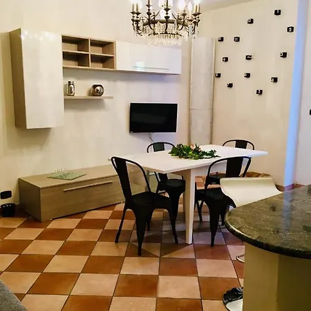 Rossella Villarella Dei Tulipani * Asti