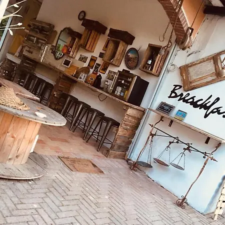 Bed & Breakfast Rossella Villarella Dei Tulipani *